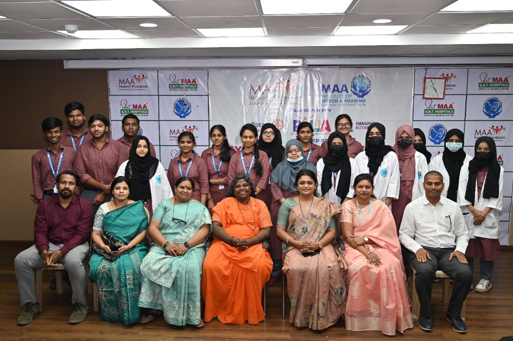 Students in a lecture at MISH
